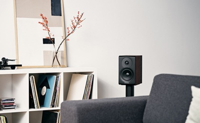 Dynaudio выпустила обновленную серию акустических систем Emit Hi-fi начинается с Emit