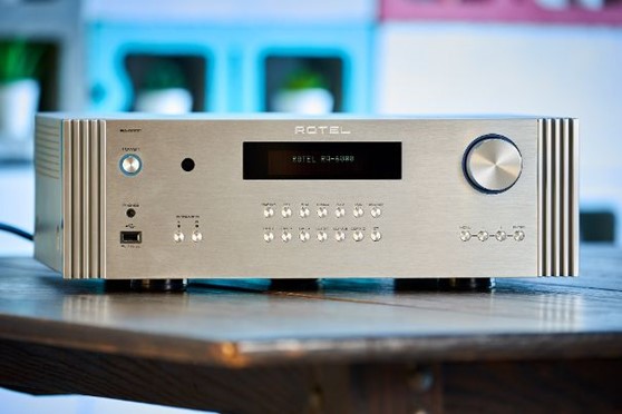 Rotel RA-6000: усилитель, который по уровню звучания можно отнести к более высокому классу!