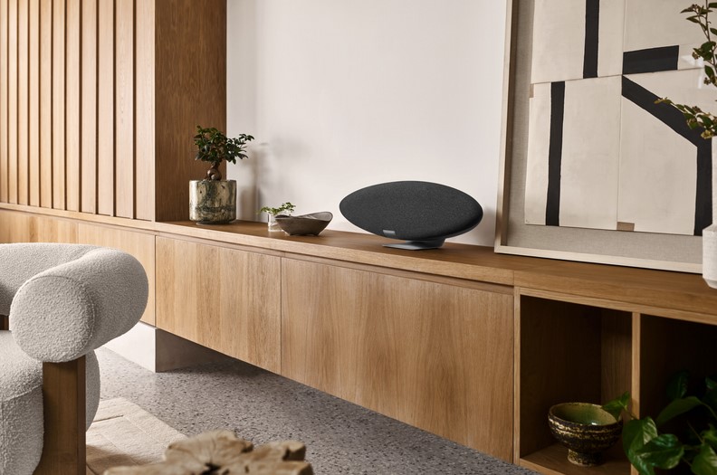 Bowers & Wilkins Zeppelin Pro Edition - новый эталон!
